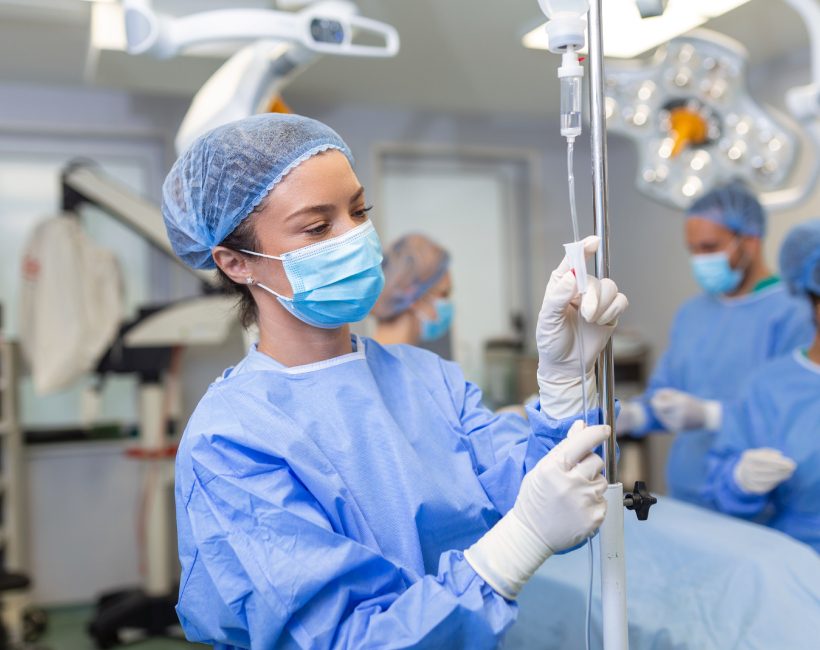 diverse-medical-team-of-doctors-looking-at-camera-