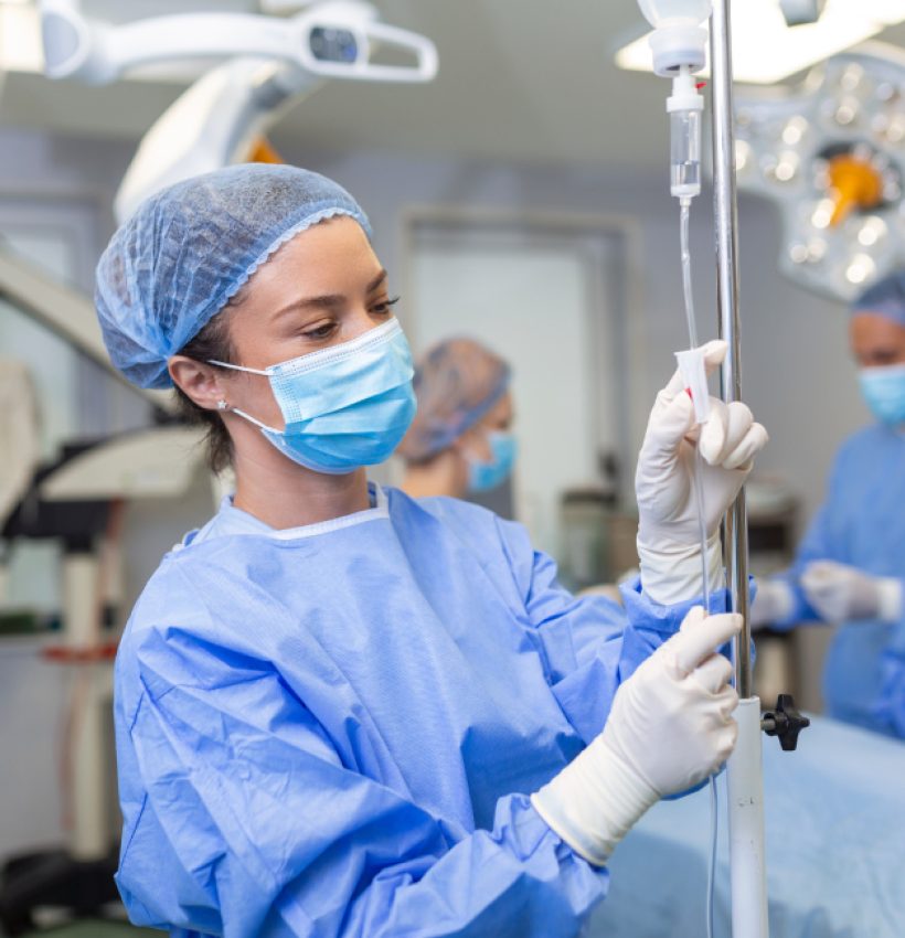 diverse-medical-team-of-doctors-looking-at-camera-